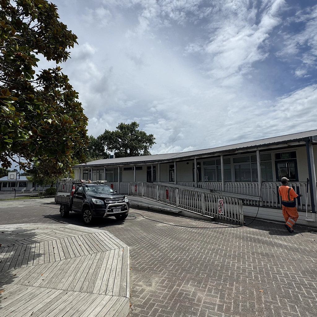 Kaurilands Primary School - Photo 4
